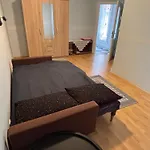 House Hun Apartamento
